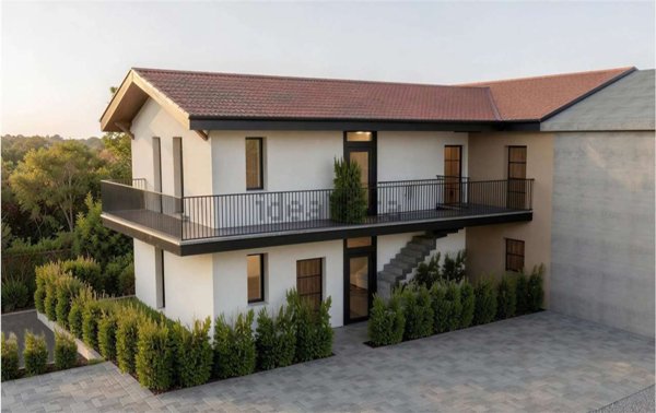appartamento in vendita ad Uggiate con Ronago
