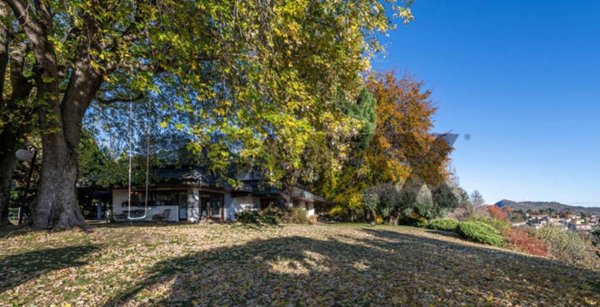 casa indipendente in vendita ad Uggiate con Ronago