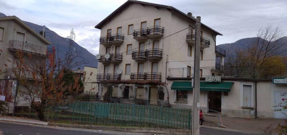 appartamento in vendita ad Albosaggia in zona Moia