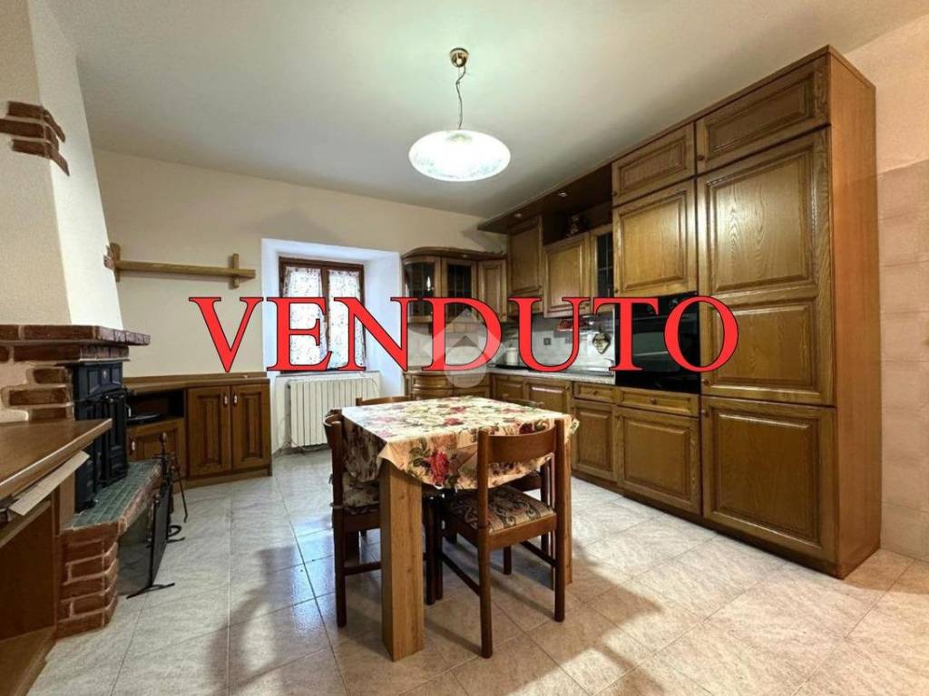 appartamento in vendita ad Albosaggia in zona Moia