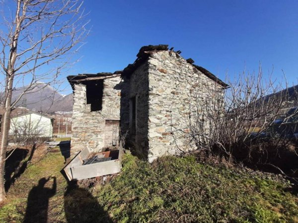 casa indipendente in vendita ad Albosaggia