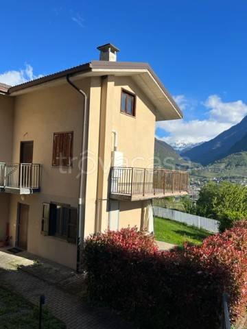 appartamento in vendita ad Albosaggia in zona Moia