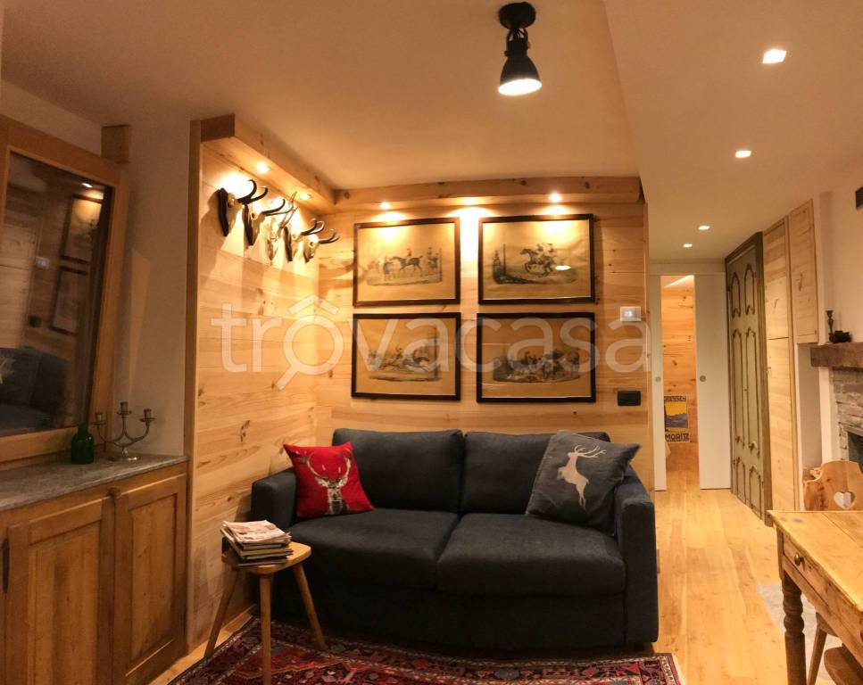 casa indipendente in vendita ad Albosaggia