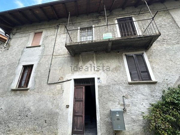casa semindipendente in vendita ad Albosaggia