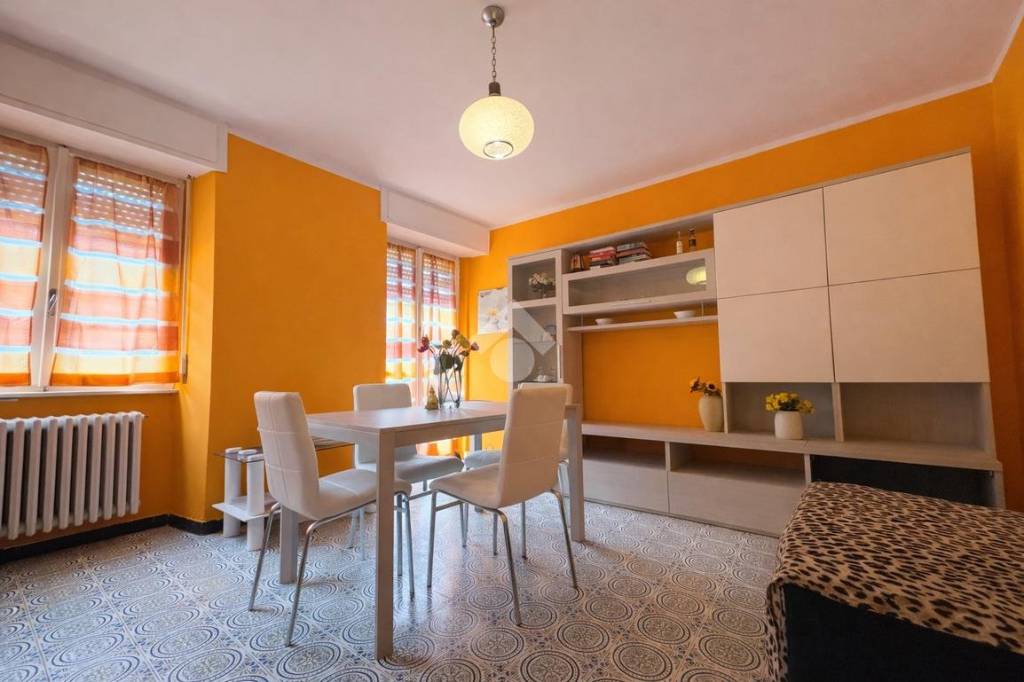 appartamento in vendita ad Albosaggia in zona Moia