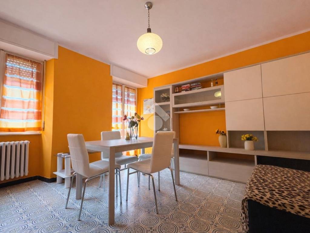appartamento in vendita ad Albosaggia in zona Moia
