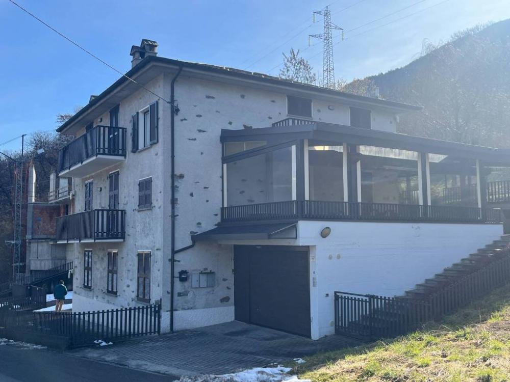 appartamento in vendita ad Albosaggia in zona Porto