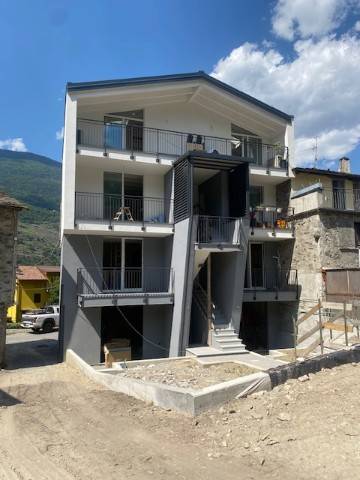 casa indipendente in vendita ad Albosaggia in zona Moia