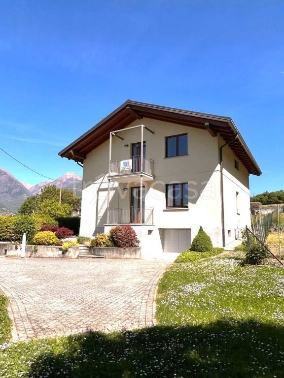 casa indipendente in vendita ad Albosaggia
