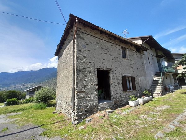 appartamento in vendita ad Albosaggia in zona Moia