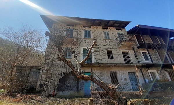 casale in vendita ad Albosaggia