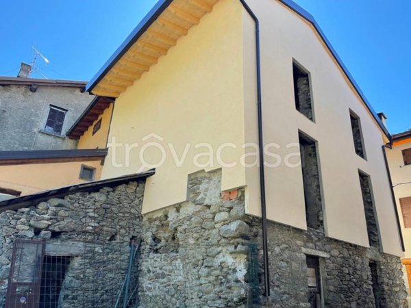 casa indipendente in vendita ad Aprica