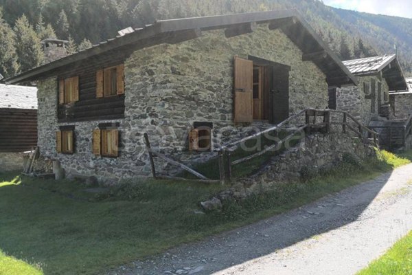 quadrivano in vendita ad Aprica