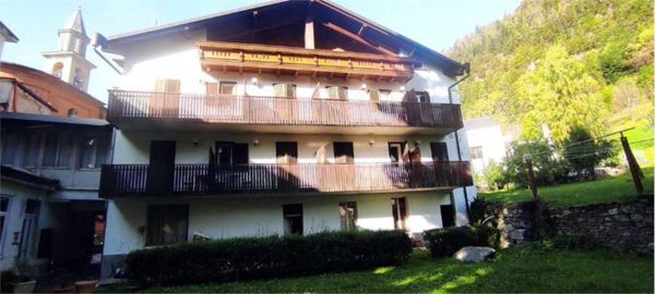 casa indipendente in vendita ad Aprica