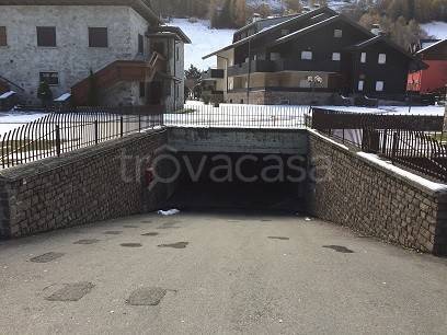 locale commerciale in vendita ad Aprica