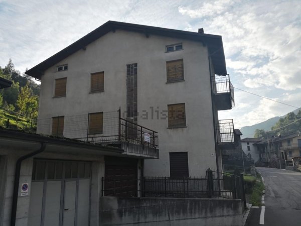 casa indipendente in vendita ad Aprica