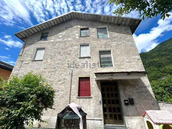 appartamento in vendita ad Ardenno