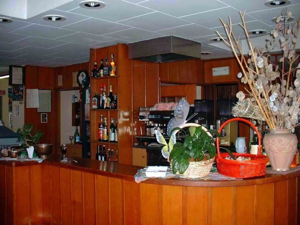 negozio in vendita ad Ardenno in zona Pilasco