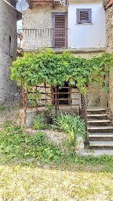 appartamento in vendita ad Ardenno in zona Biolo