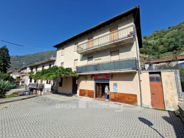 appartamento in vendita ad Ardenno in zona Masino
