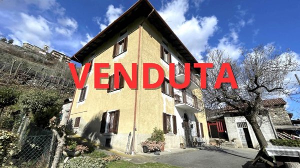 appartamento in vendita ad Ardenno in zona Masino