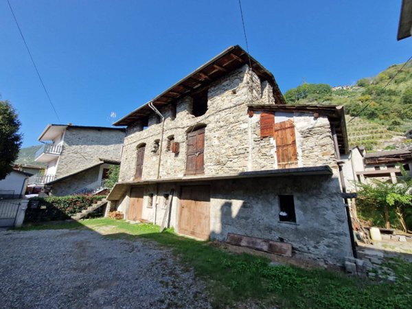 esavano in vendita ad Ardenno
