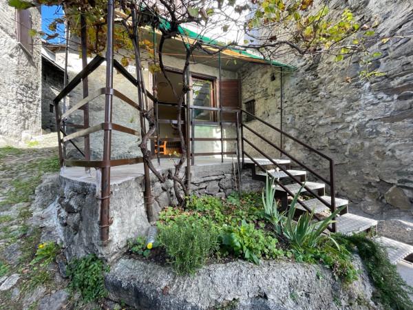 appartamento in vendita ad Ardenno