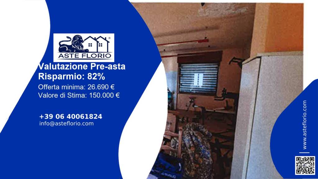 locale commerciale in vendita ad Ardenno