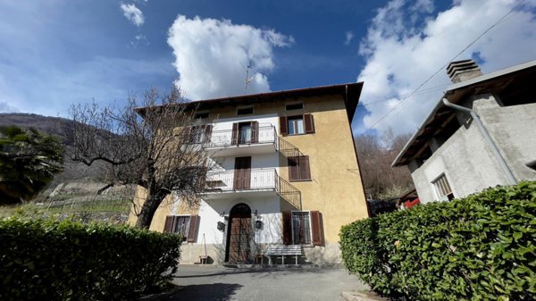 appartamento in vendita ad Ardenno in zona Masino