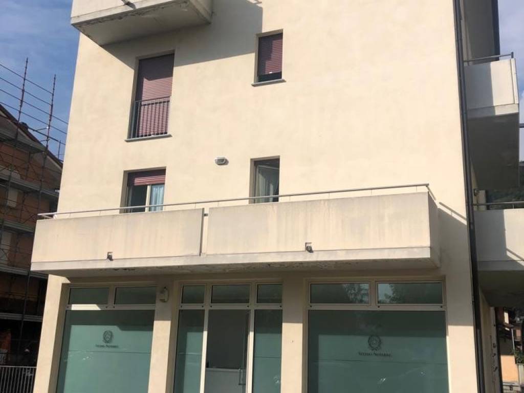 ufficio in vendita ad Ardenno