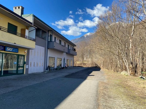 appartamento in vendita ad Ardenno