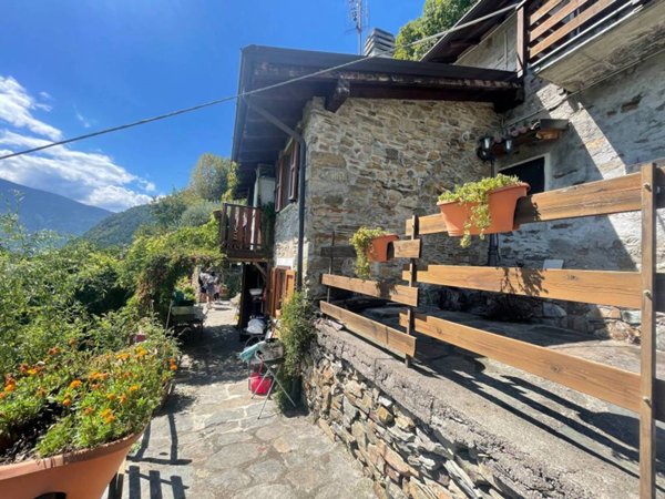 casa indipendente in vendita ad Ardenno