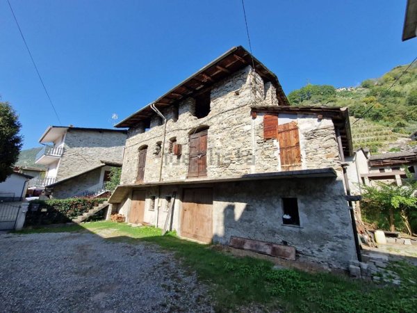 casa indipendente in vendita ad Ardenno