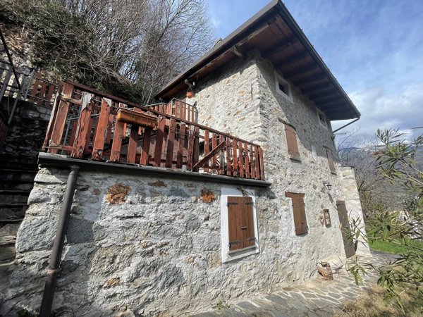 casa indipendente in vendita ad Ardenno