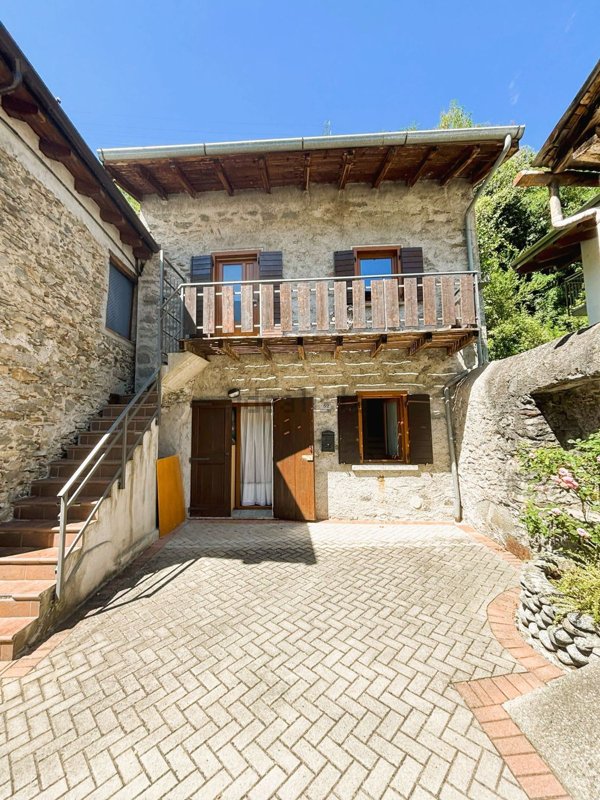 appartamento in vendita ad Ardenno