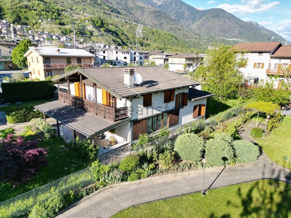 casa indipendente in vendita ad Ardenno