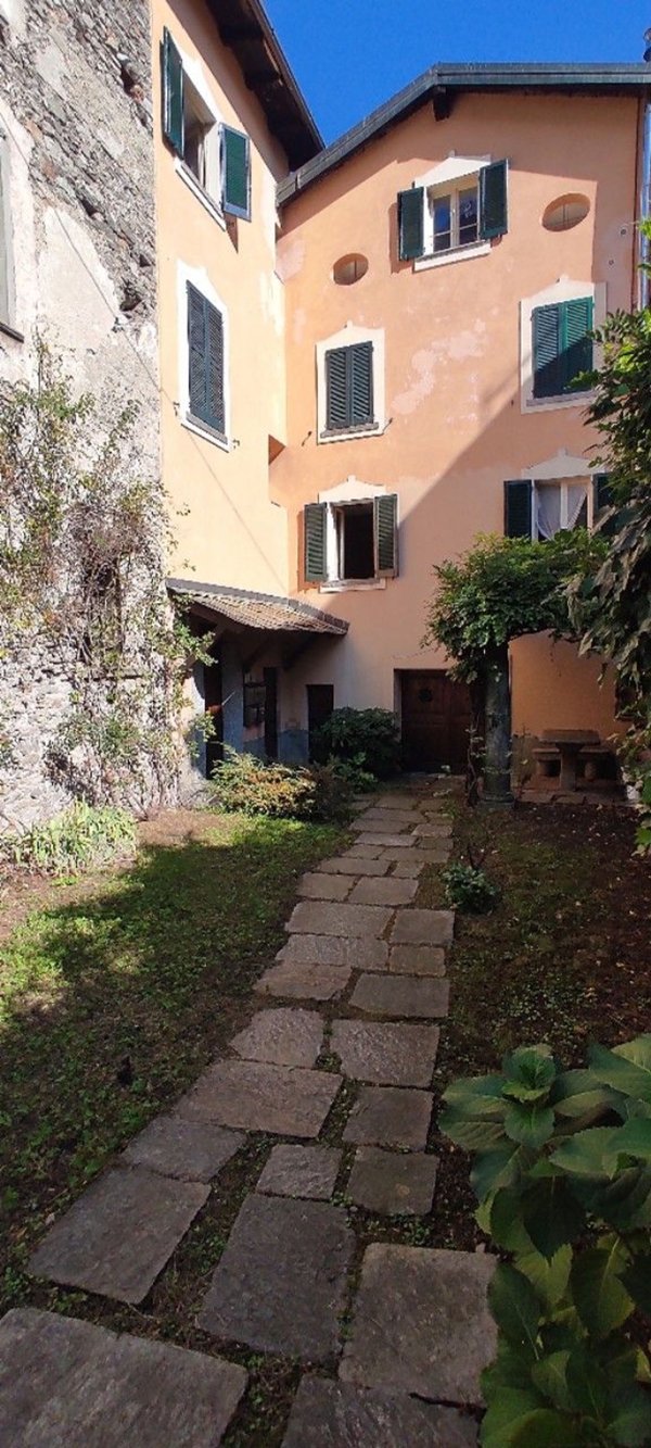 appartamento in vendita ad Ardenno