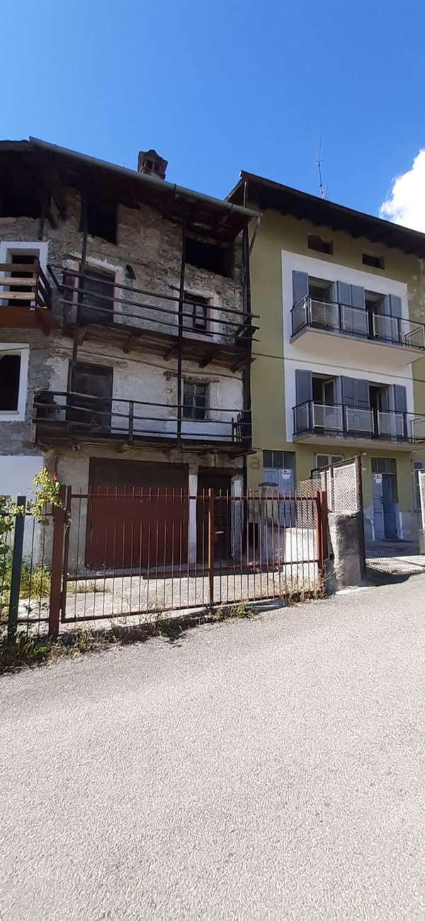 appartamento in vendita ad Ardenno