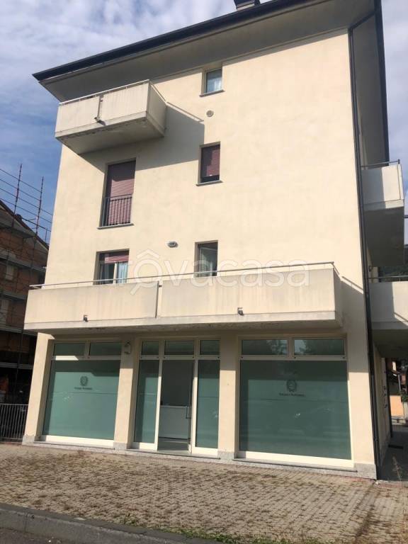 ufficio in vendita ad Ardenno