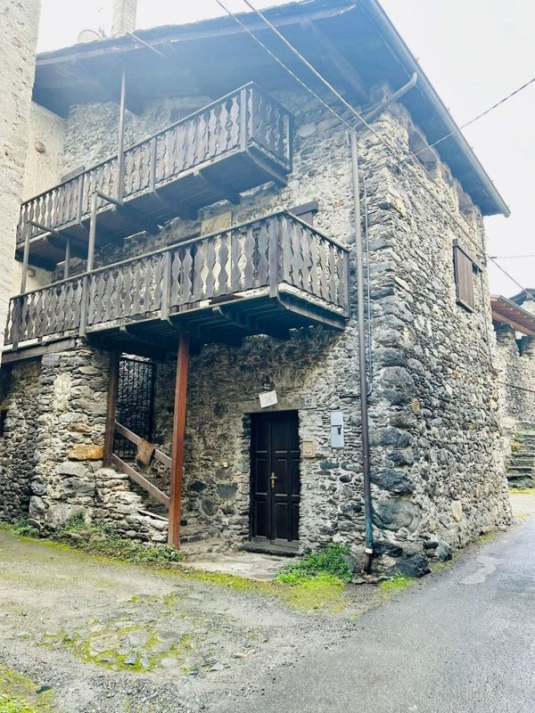 casa indipendente in vendita ad Ardenno