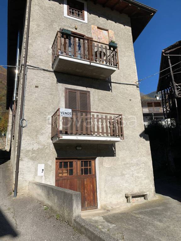 appartamento in vendita ad Ardenno