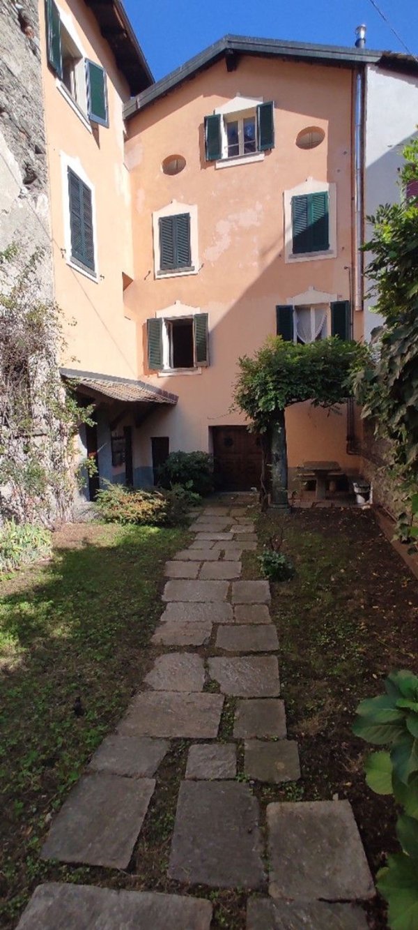 appartamento in vendita ad Ardenno