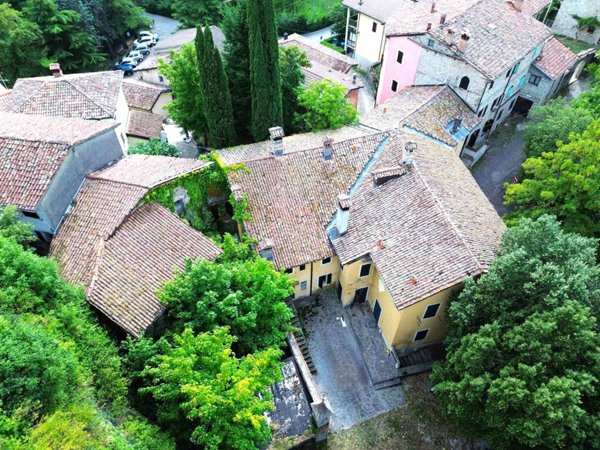 casa indipendente in vendita ad Ardenno in zona Gaggio