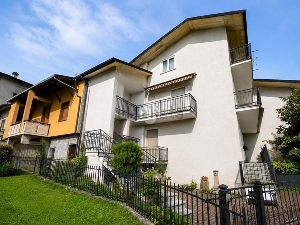 appartamento in vendita ad Ardenno