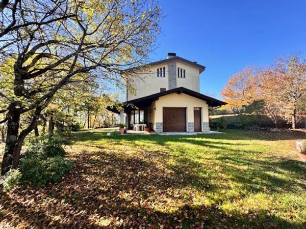 casa indipendente in vendita ad Ardenno in zona Gaggio