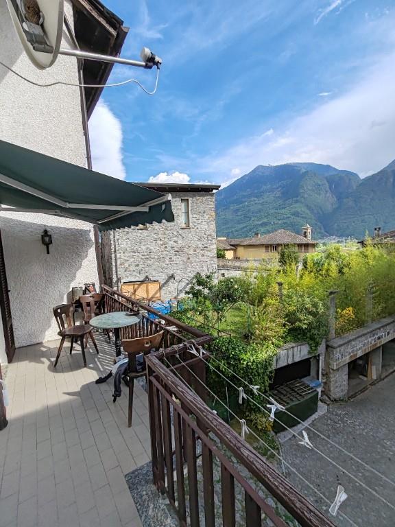 casa indipendente in vendita ad Ardenno in zona Masino