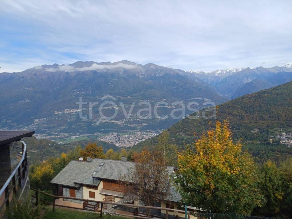 casa indipendente in vendita a Bema