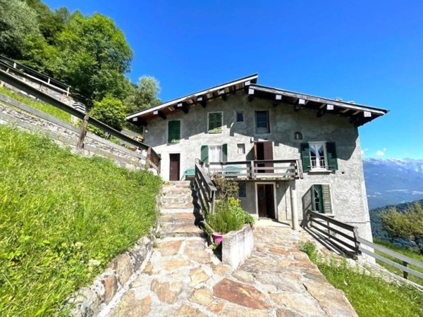 casa indipendente in vendita a Bema