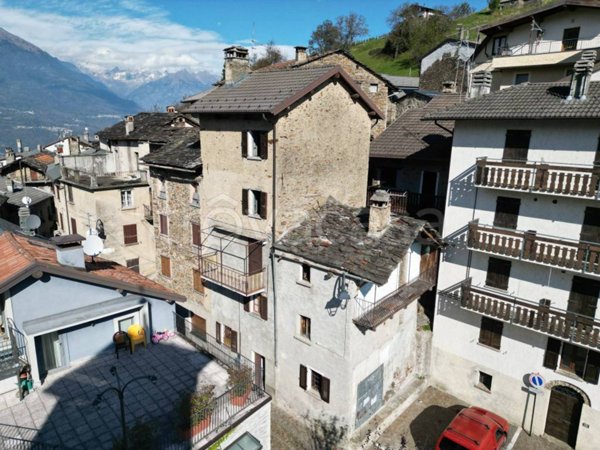 casa indipendente in vendita a Bema