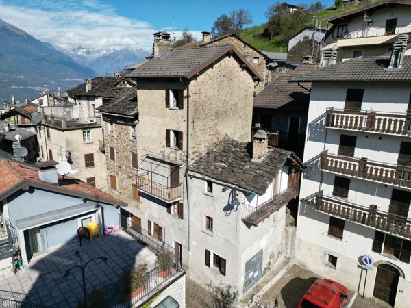 casa indipendente in vendita a Bema